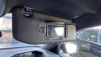Peugeot 2008 50kWh Allure SUV 5dr Electric Auto (7kW Charger) (136 ps)