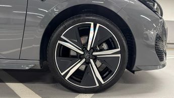 Peugeot 308 Sw 1.2 HYBRID GT Estate 5dr Petrol Hybrid e-DSC6 Euro 6 (s/s) (136 