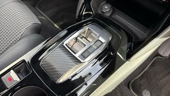 Peugeot 2008 50kWh GT SUV 5dr Electric Auto (7kW Charger) (136 ps)