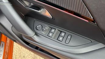 Peugeot 2008 50kWh GT SUV 5dr Electric Auto (7kW Charger) (136 ps)