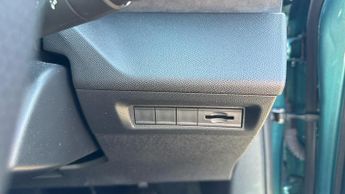 Peugeot 308 Sw 1.5 BlueHDi GT Estate 5dr Diesel EAT Euro 6 (s/s) (130 ps)