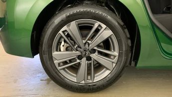 Peugeot 308 1.2 PureTech Active Premium Hatchback 5dr Petrol EAT Euro 6 (s/s