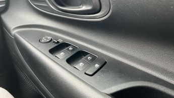 Hyundai I20 1.0 T-GDi MHEV SE Connect Hatchback 5dr Petrol Hybrid DCT Euro 6