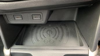 Vauxhall Frontera 1.2 Hybrid 100ps Design SUV 5dr Petrol Hybrid e-DCT Euro 6 (s/s)