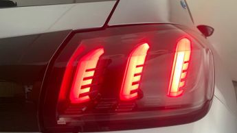 Peugeot 208 50kWh GT Hatchback 5dr Electric Auto (136 ps)