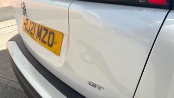 Peugeot 2008 1.2 PureTech GT Premium SUV 5dr Petrol EAT Euro 6 (s/s) (130 ps)