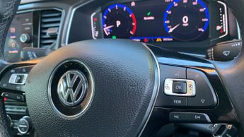 Volkswagen T-Roc 1.5 TSI GPF EVO SE SUV 5dr Petrol DSG Euro 6 (s/s) (150 ps)