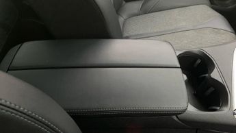 Peugeot 3008 SUV 1.2 PureTech Allure SUV 5dr Petrol EAT Euro 6 (s/s) (130 ps)