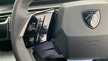 Peugeot 3008 73kWh GT SUV 5dr Electric Auto (210 ps)