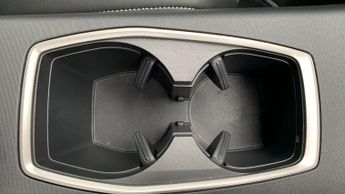 Peugeot 3008 73kWh GT SUV 5dr Electric Auto (210 ps)