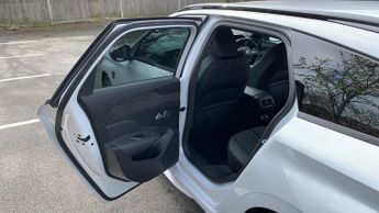 Peugeot 308 Sw 1.2 HYBRID GT Estate 5dr Petrol Hybrid e-DSC6 Euro 6 (s/s) (136 