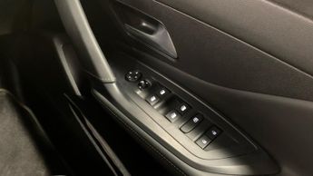 Peugeot 308 1.2 HYBRID GT Hatchback 5dr Petrol Hybrid e-DSC6 Euro 6 (s/s) (1