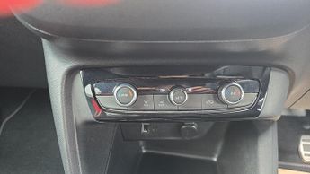 Vauxhall Corsa Electric 50kWh SRi Nav Premium Hatchback 5dr Electric Auto (7.4Kw Charger