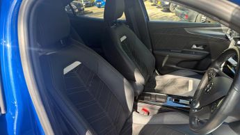 Vauxhall Mokka Electric 50kWh Ultimate SUV 5dr Electric Auto (136 ps)