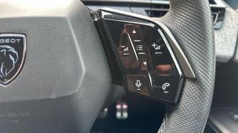 Peugeot 5008 73kWh GT SUV 5dr Electric Auto (210 ps)