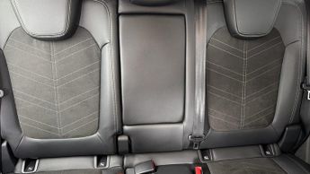 Vauxhall Grandland 1.2 Turbo Ultimate SUV 5dr Petrol Auto Euro 6 (s/s) (130 ps)