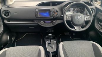 Toyota Yaris 1.5 VVT-h Y20 Bi-tone Hatchback 5dr Petrol Hybrid E-CVT Euro 6 (