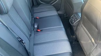 Peugeot 3008 SUV 1.2 Allure Premium + SUV 5dr Petrol Hybrid e-DSC6 Euro 6 (s/s) (