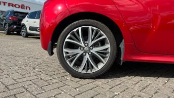 Toyota Yaris 1.5 VVT-h Excel Hatchback 5dr Petrol Hybrid E-CVT Euro 6 (s/s) (