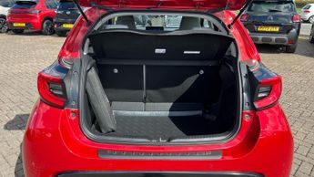 Toyota Yaris 1.5 VVT-h Excel Hatchback 5dr Petrol Hybrid E-CVT Euro 6 (s/s) (