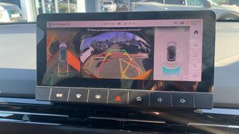 Mg Mg4 64kWh Trophy Long Range Hatchback 5dr Electric Auto (203 ps)