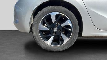 Vauxhall Corsa Electric 50kWh SE Premium Hatchback 5dr Electric Auto (136 ps)