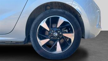 Vauxhall Corsa Electric 50kWh SE Premium Hatchback 5dr Electric Auto (136 ps)