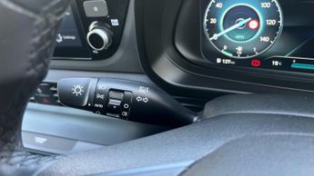 Hyundai Bayon 1.0 T-GDi MHEV SE Connect SUV 5dr Petrol Hybrid DCT Euro 6 (s/s)