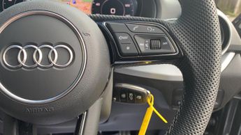 Audi Q2 1.5 TFSI CoD 35 S line SUV 5dr Petrol S Tronic Euro 6 (s/s) (150