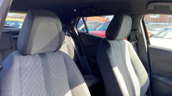 Peugeot 2008 50kWh Allure SUV 5dr Electric Auto (7kW Charger) (136 ps)