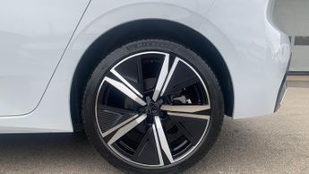 Peugeot 308 1.2 GT Hatchback 5dr Petrol Hybrid e-DSC6 Euro 6 (s/s) (136 ps)