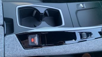 Peugeot 3008 73kWh GT SUV 5dr Electric Auto (210 ps)