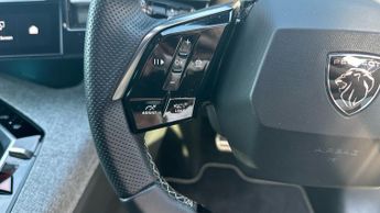Peugeot 3008 73kWh GT SUV 5dr Electric Auto (210 ps)