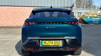 Peugeot 3008 73kWh GT SUV 5dr Electric Auto (210 ps)