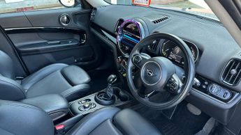 Mini Countryman 1.5 10kWh Cooper SE Classic SUV 5dr Petrol Plug-in Hybrid Auto A