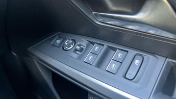 Peugeot 3008 73kWh GT SUV 5dr Electric Auto (210 ps)