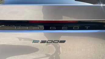 Peugeot 3008 73kWh GT SUV 5dr Electric Auto (210 ps)