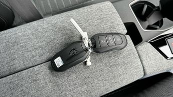 Peugeot 3008 73kWh GT SUV 5dr Electric Auto (210 ps)