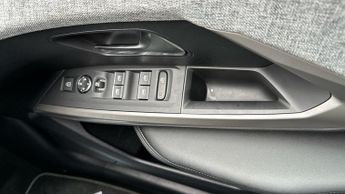 Peugeot 3008 73kWh GT SUV 5dr Electric Auto (210 ps)