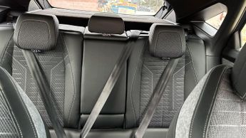 Peugeot 3008 73kWh GT SUV 5dr Electric Auto (210 ps)