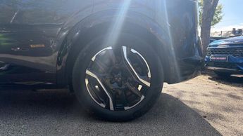 Peugeot 3008 73kWh GT SUV 5dr Electric Auto (210 ps)