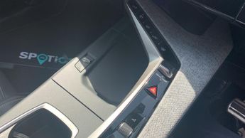 Peugeot 3008 73kWh GT SUV 5dr Electric Auto (210 ps)