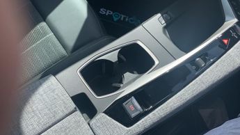 Peugeot 3008 73kWh GT SUV 5dr Electric Auto (210 ps)