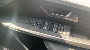 Peugeot 3008 73kWh GT SUV 5dr Electric Auto (210 ps)