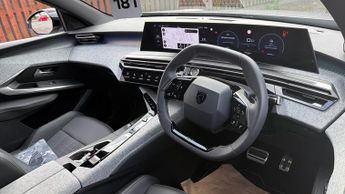 Peugeot 3008 73kWh GT SUV 5dr Electric Auto (210 ps)