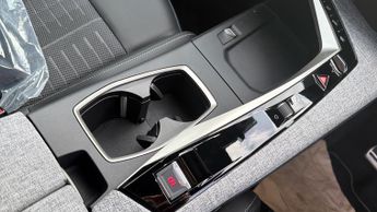 Peugeot 3008 73kWh GT SUV 5dr Electric Auto (210 ps)