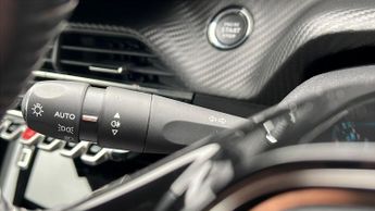 Peugeot 208 50kWh Allure Hatchback 5dr Electric Auto (136 ps)