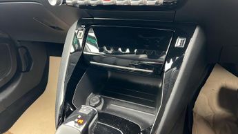 Peugeot 208 50kWh Allure Hatchback 5dr Electric Auto (136 ps)