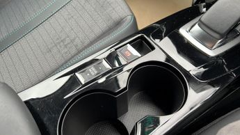 Peugeot 208 50kWh Allure Hatchback 5dr Electric Auto (136 ps)