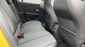 Peugeot 208 50kWh Allure Hatchback 5dr Electric Auto (136 ps)